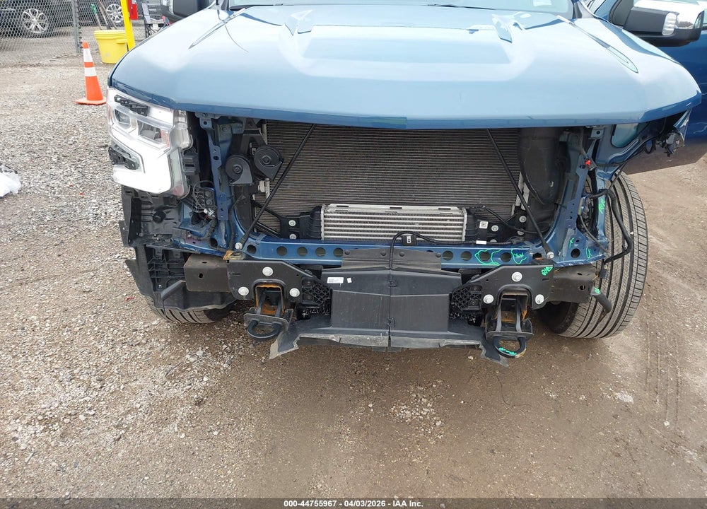 2024 CHEVROLET SILVERADO 1500 4WD  SHORT BED LT VIN: 1GCPDDEK2RZ354924