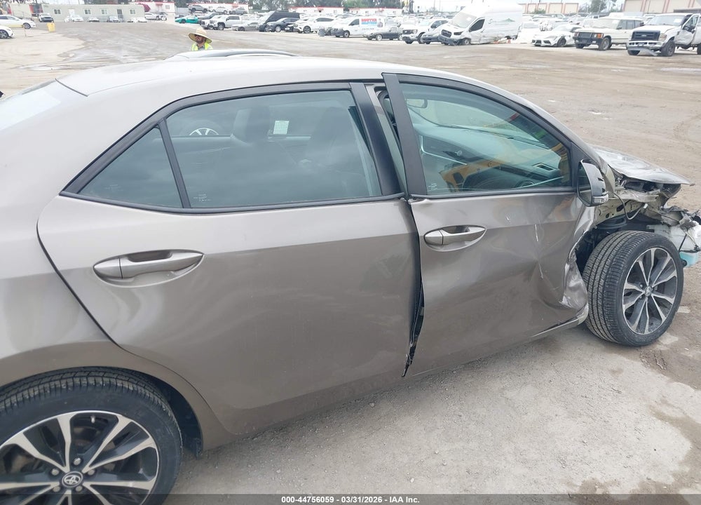 2017 TOYOTA COROLLA SE VIN: 5YFBURHE5HP676561