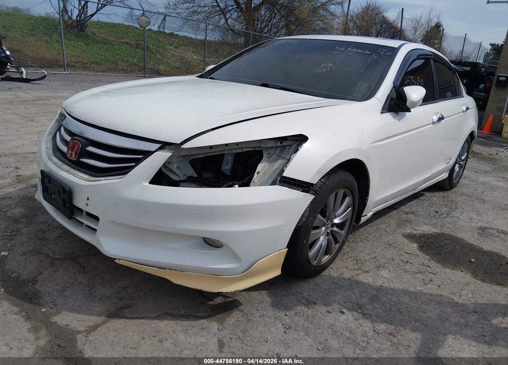 2011 HONDA ACCORD 3.5 EX-L VIN: 1HGCP3F88BA027825