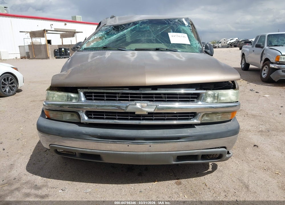 2003 CHEVROLET TAHOE LS VIN: 1GNEC13V93R240326