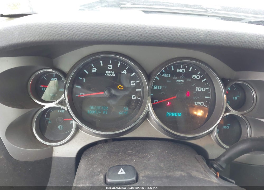 2010 CHEVROLET SILVERADO 1500 LT VIN: 1GCSKSE39AZ217089