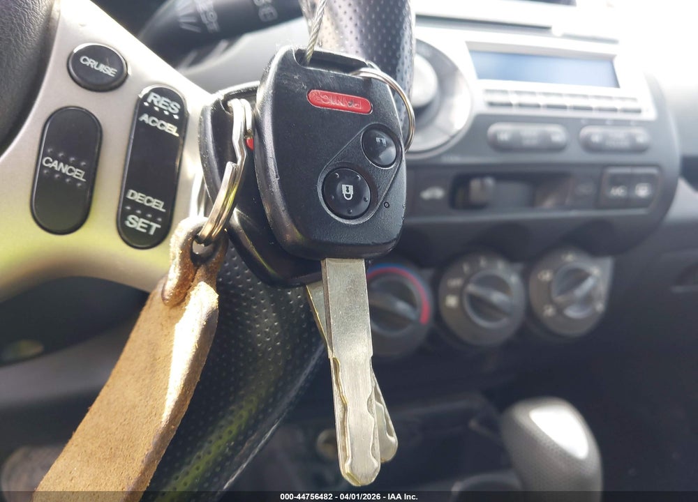 2007 HONDA FIT SPORT VIN: JHMGD38667S034311