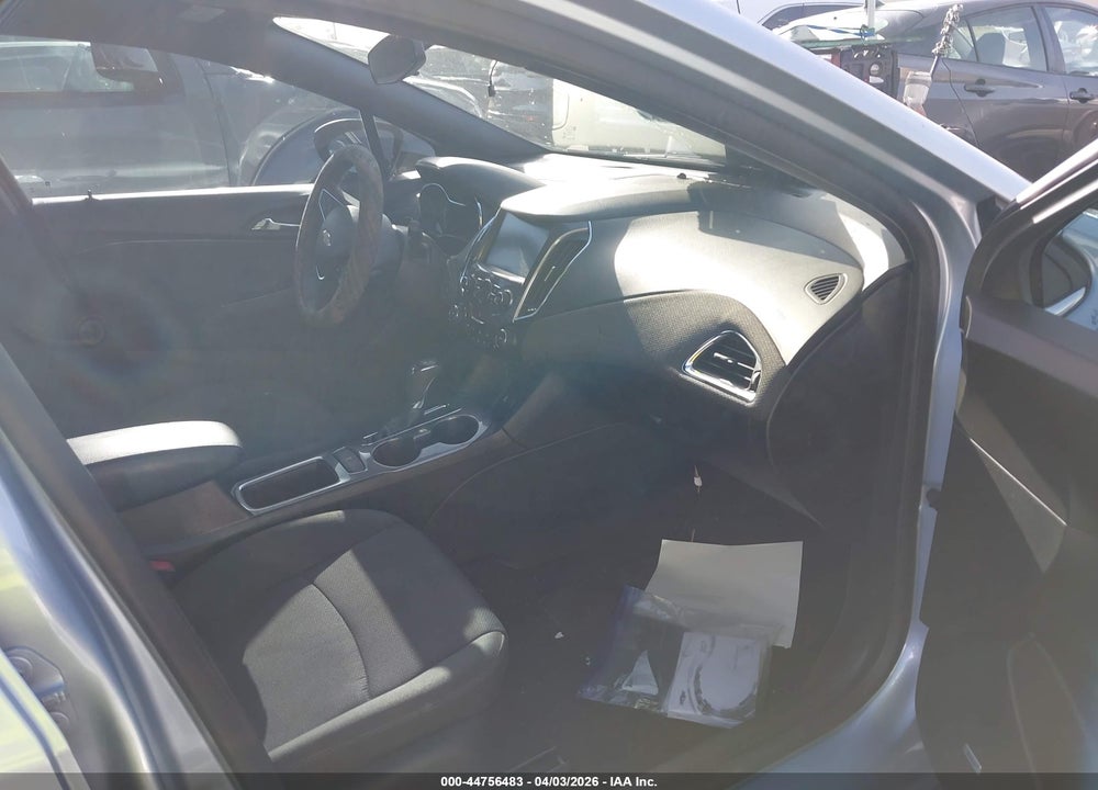 2017 CHEVROLET CRUZE LT AUTO VIN: 1G1BE5SM2H7188202