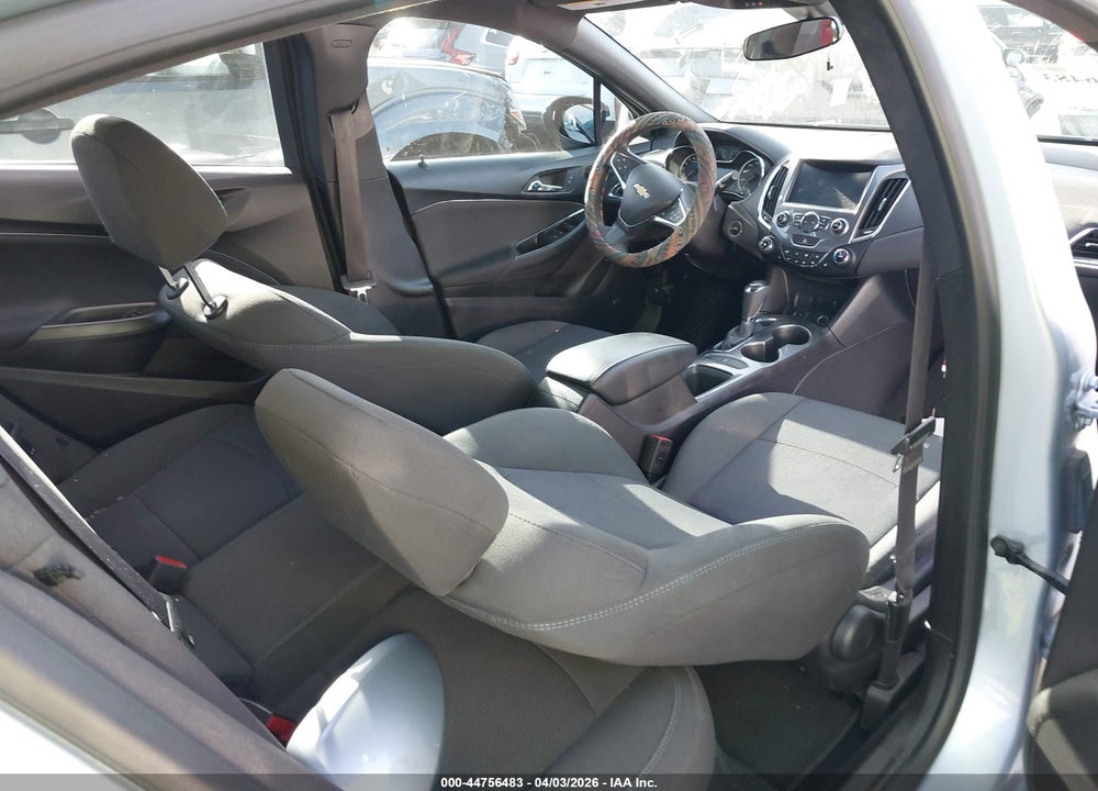 2017 CHEVROLET CRUZE LT AUTO VIN: 1G1BE5SM2H7188202