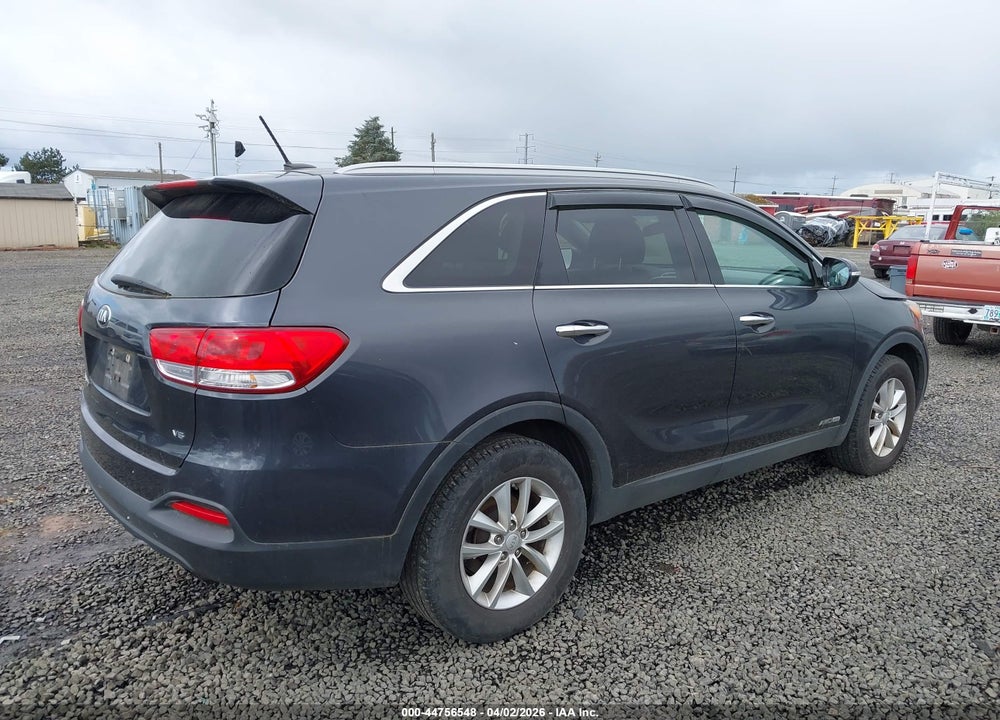 2017 KIA SORENTO 3.3L LX VIN: 5XYPGDA57HG331241