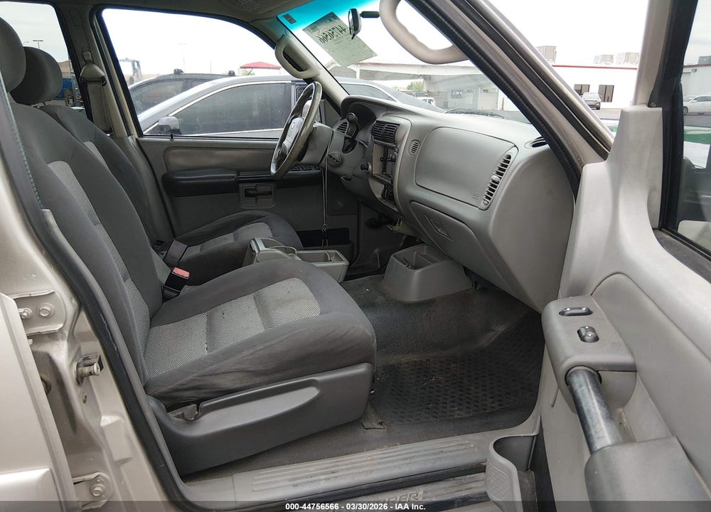 2003 FORD EXPLORER SPORT TRAC XLS/XLT VIN: 1FMZU67E83UB00811