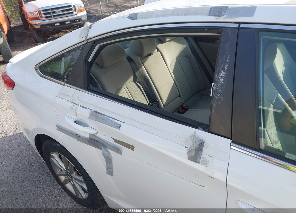2016 HYUNDAI SONATA SE VIN: 5NPE24AF1GH350518