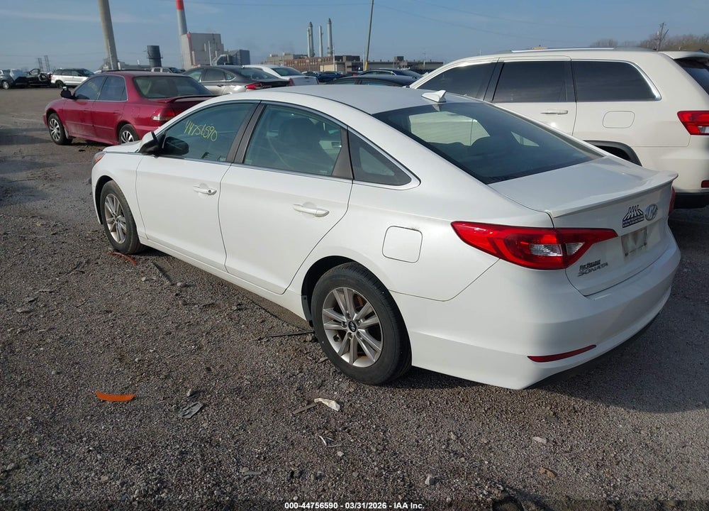 2016 HYUNDAI SONATA SE VIN: 5NPE24AF1GH350518
