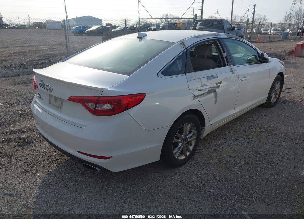 2016 HYUNDAI SONATA SE VIN: 5NPE24AF1GH350518