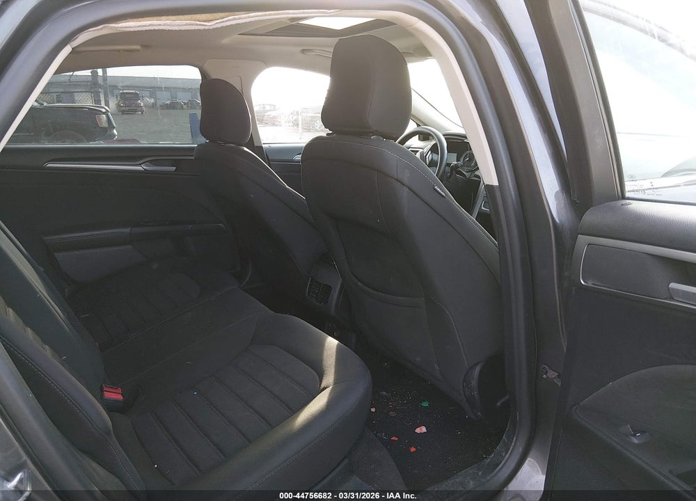2020 FORD FUSION SE VIN: 3FA6P0T90LR190358