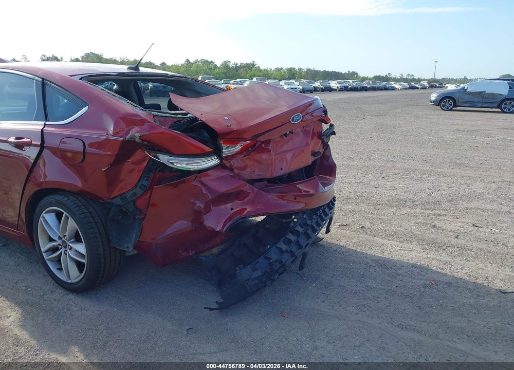 2014 FORD FUSION SE VIN: 3FA6P0H71ER183896