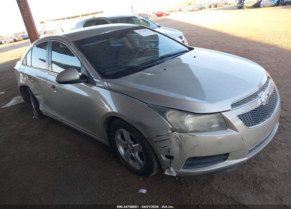 2014 CHEVROLET CRUZE 1LT AUTO VIN: 1G1PC5SB8E7233682