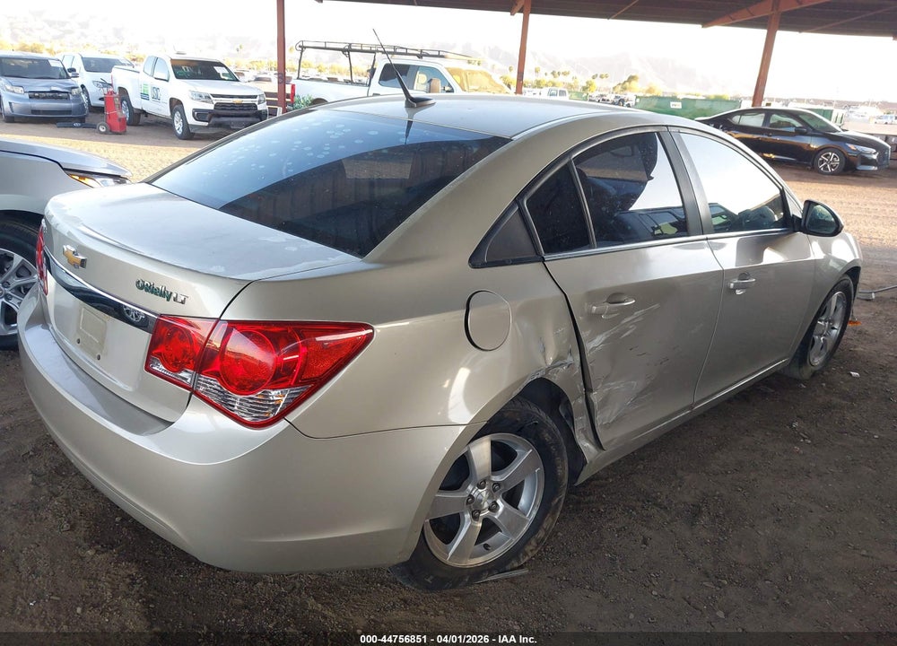 2014 CHEVROLET CRUZE 1LT AUTO VIN: 1G1PC5SB8E7233682