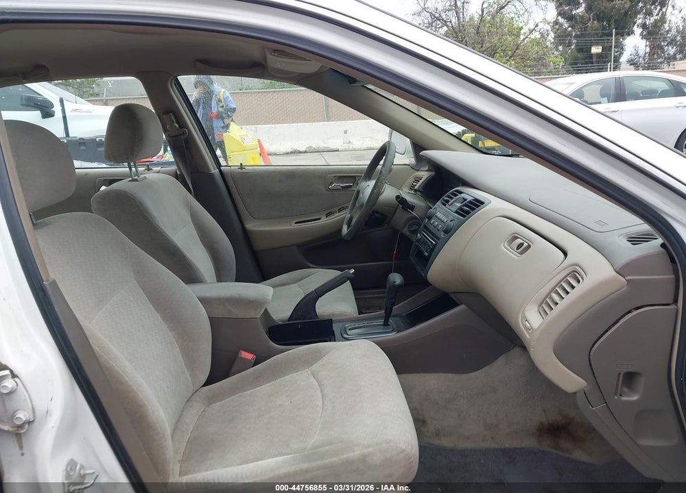 2002 HONDA ACCORD 2.3 LX VIN: 1HGCG66592A071890