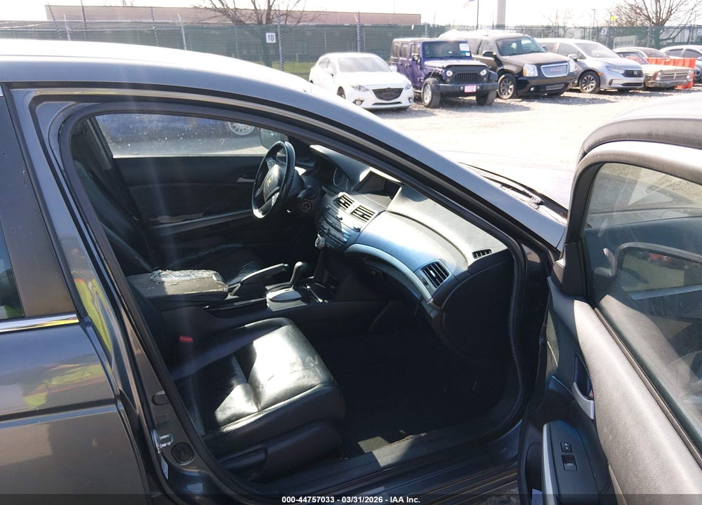2008 HONDA ACCORD 2.4 EX-L VIN: 1HGCP26888A028590