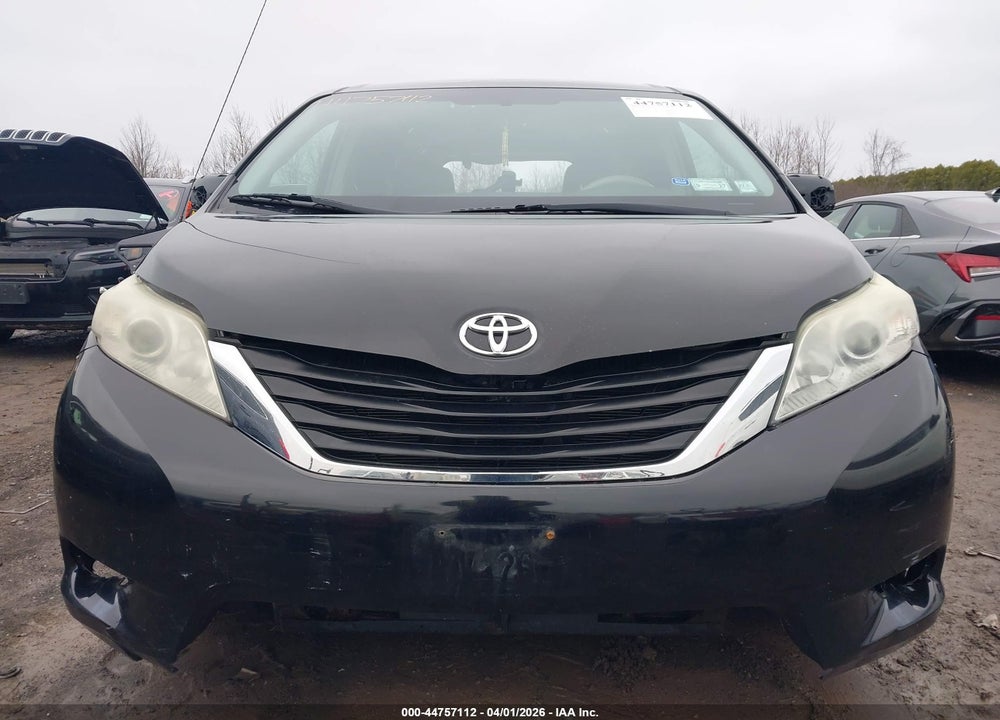 2012 TOYOTA SIENNA LE V6 8 PASSENGER VIN: 5TDKK3DC8CS189104