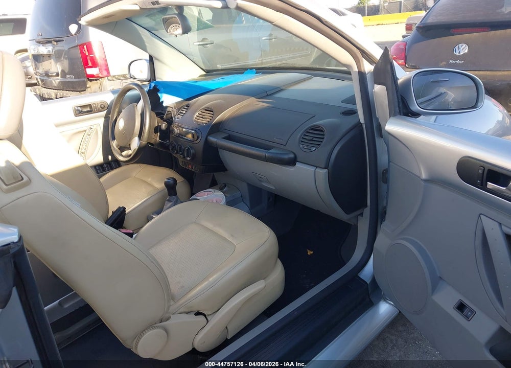 2004 VOLKSWAGEN NEW BEETLE GLS VIN: 3VWCM21YX4M300386