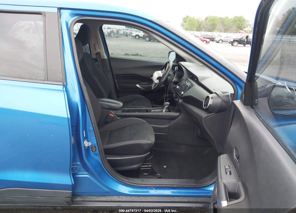 2021 NISSAN KICKS SV XTRONIC CVT VIN: 3N1CP5CV1ML530390