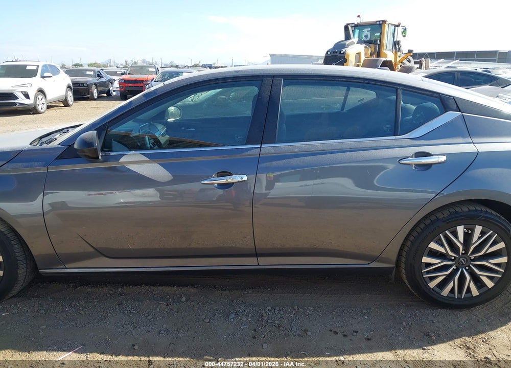 2024 NISSAN ALTIMA SV FWD VIN: 1N4BL4DV2RN369123