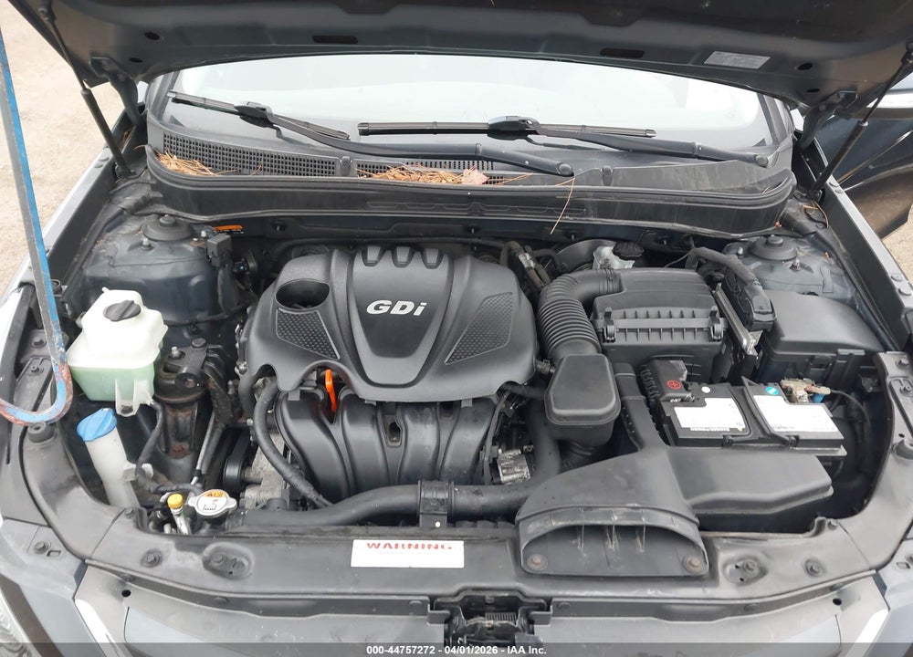 2014 HYUNDAI SONATA GLS VIN: 5NPEB4AC8EH825097