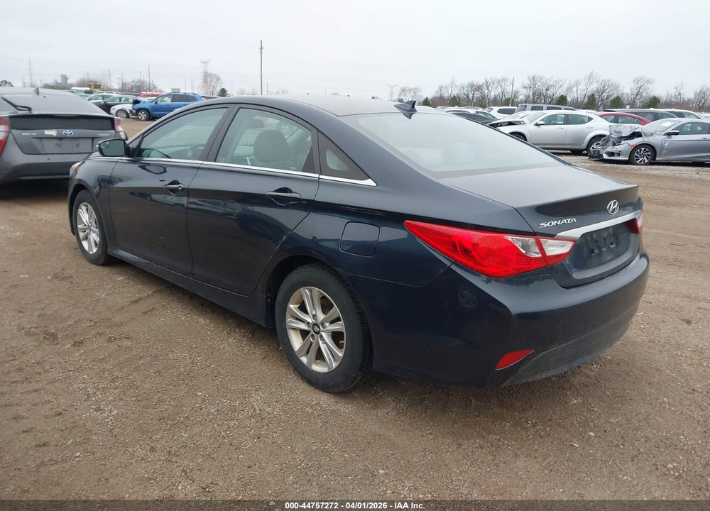 2014 HYUNDAI SONATA GLS VIN: 5NPEB4AC8EH825097