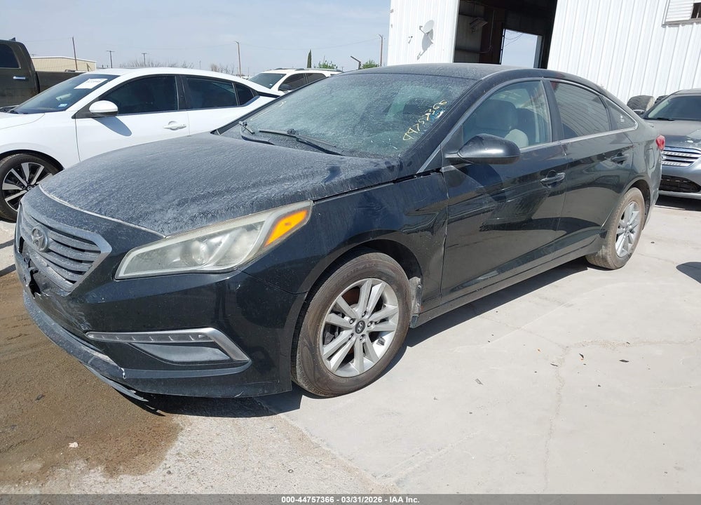 2015 HYUNDAI SONATA VIN: 5NPE24AF7FH204168