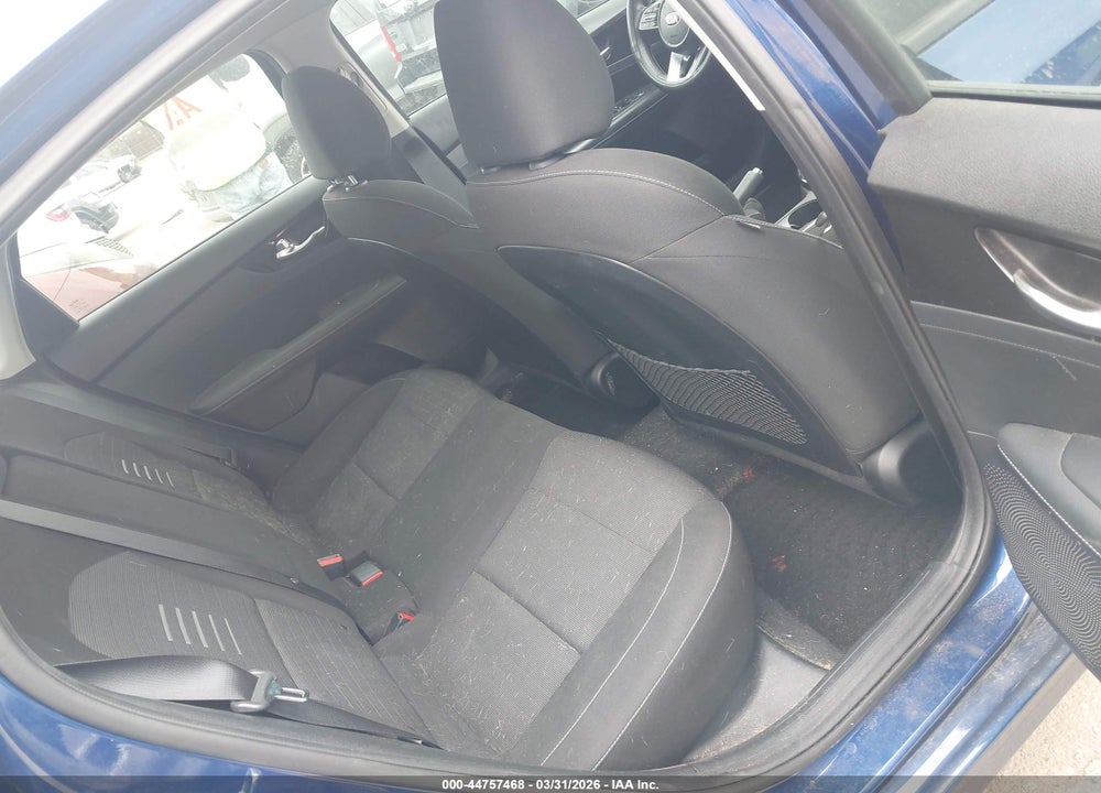 2019 KIA FORTE S VIN: 3KPF34AD1KE035490