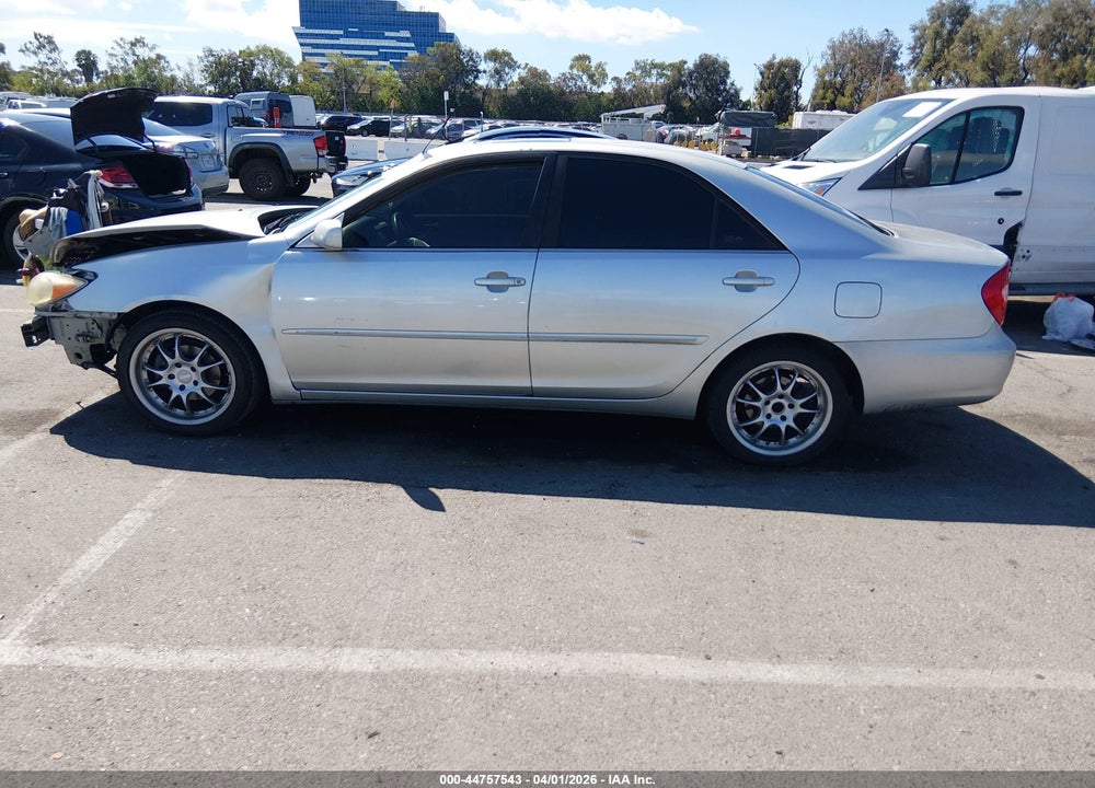 2003 TOYOTA CAMRY XLE VIN: JTDBE32KX30232409