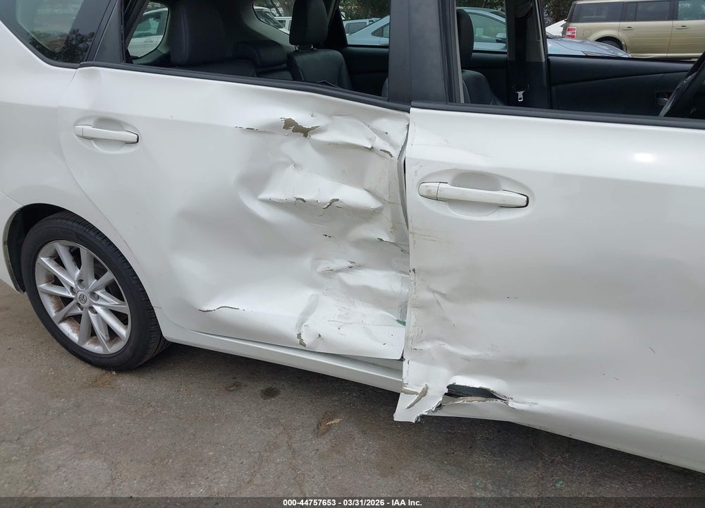 2012 TOYOTA PRIUS V FIVE VIN: JTDZN3EU0C3059431