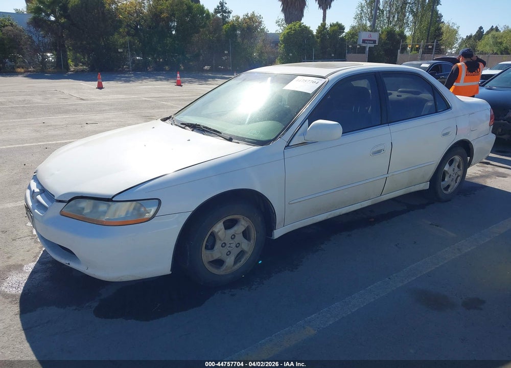 2000 HONDA ACCORD 2.3 EX VIN: JHMCG5656YC039287