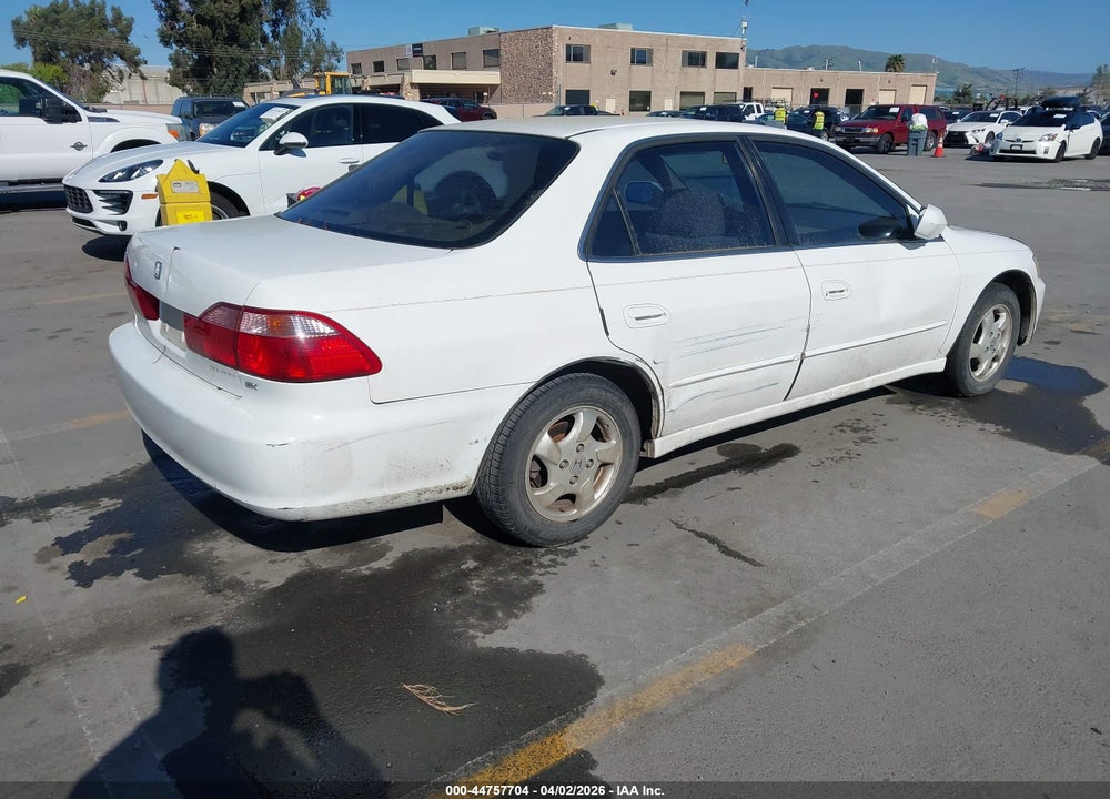 2000 HONDA ACCORD 2.3 EX VIN: JHMCG5656YC039287