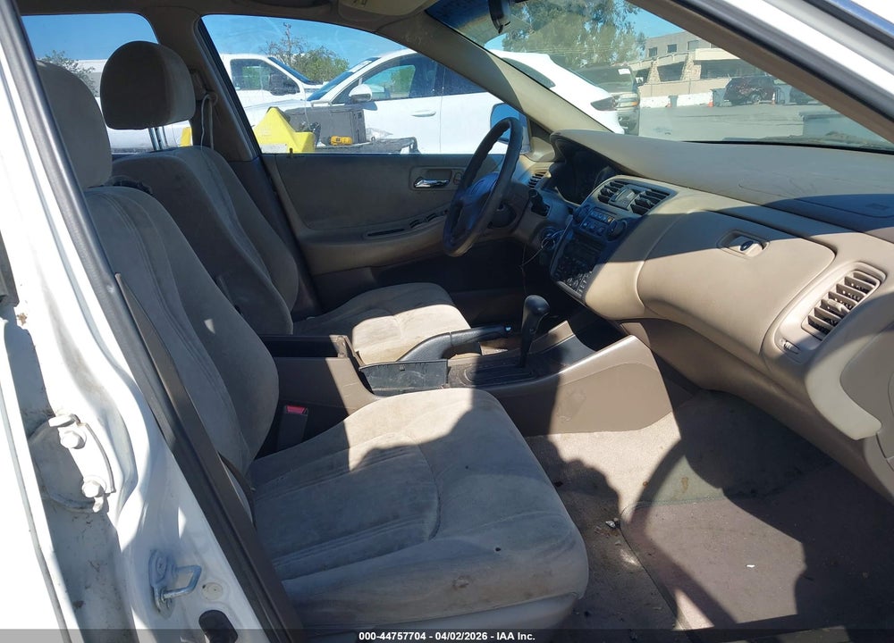2000 HONDA ACCORD 2.3 EX VIN: JHMCG5656YC039287