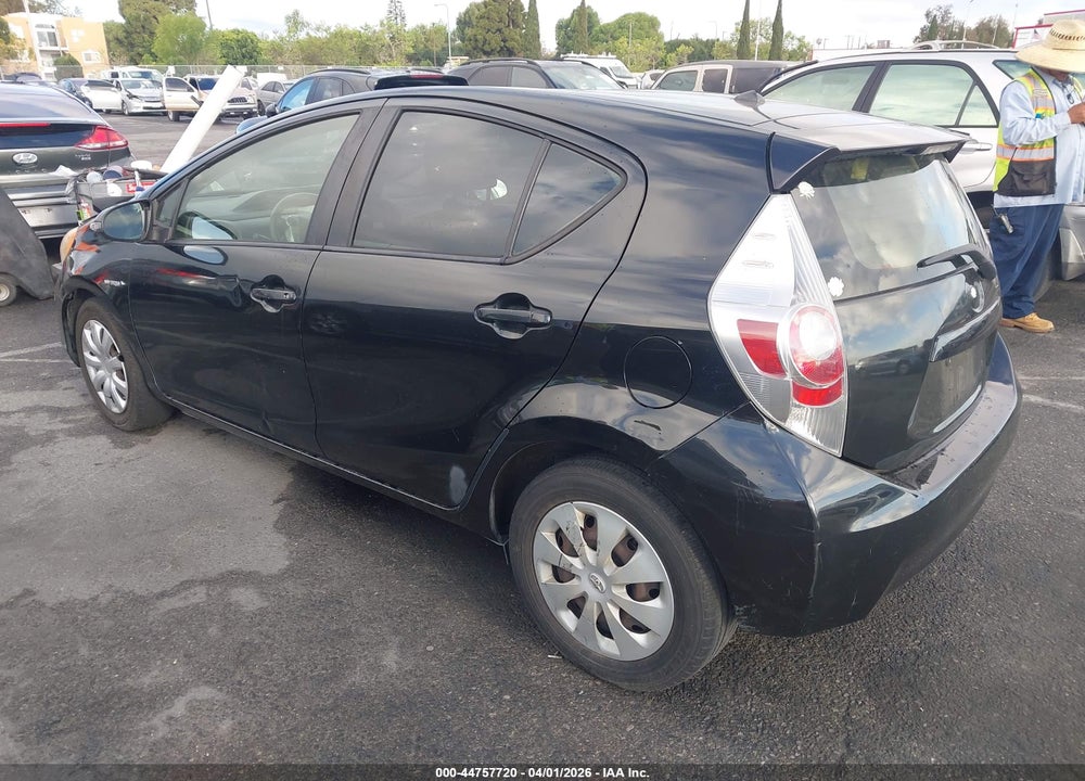 2012 TOYOTA PRIUS C TWO VIN: JTDKDTB33C1504675