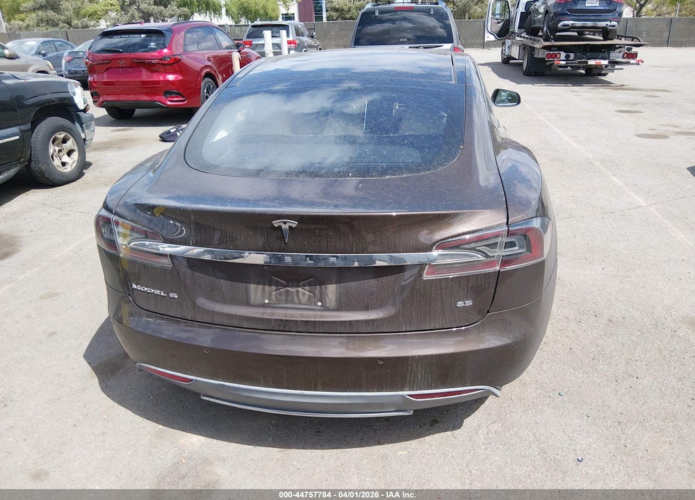 2014 TESLA MODEL S P85 VIN: 5YJSA1H15EFP61043