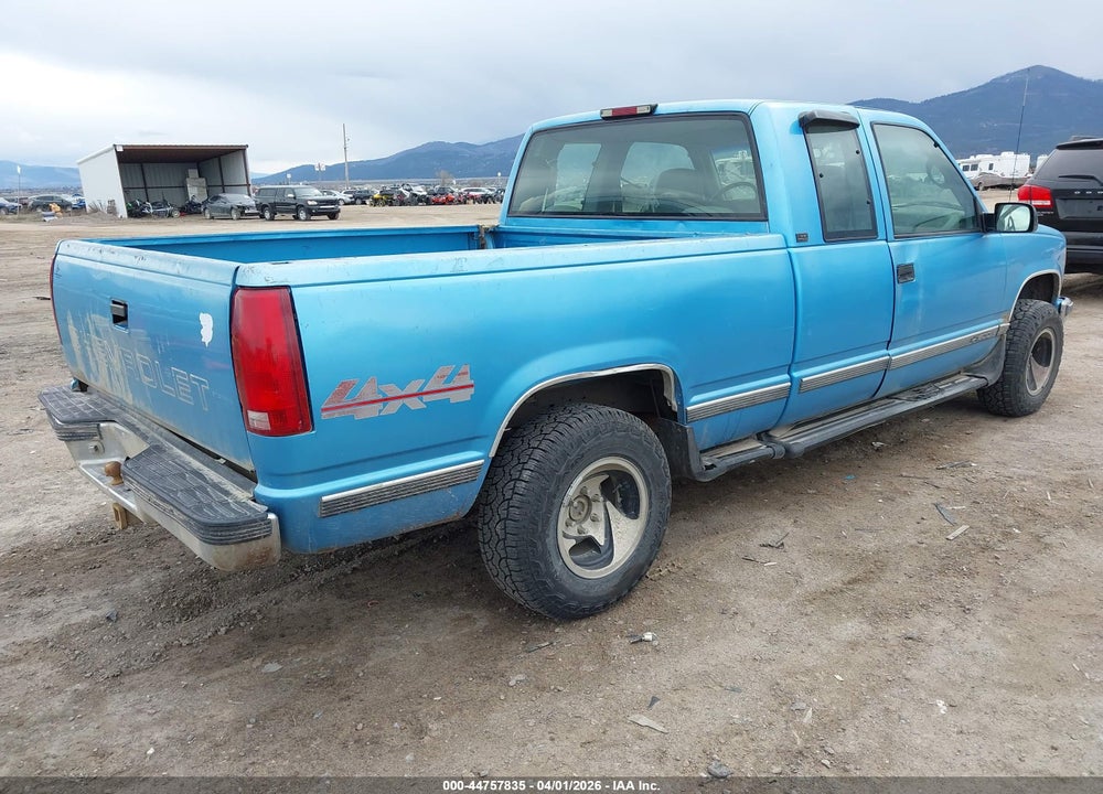 1995 CHEVROLET GMT-400 K1500 VIN: 1GCEK19HXSE258532