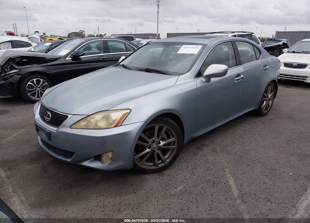2008 LEXUS IS 250 VIN: JTHBK262685067707