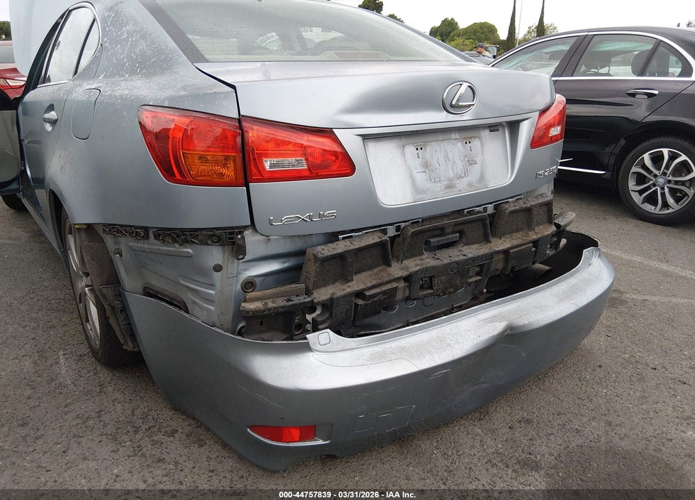 2008 LEXUS IS 250 VIN: JTHBK262685067707