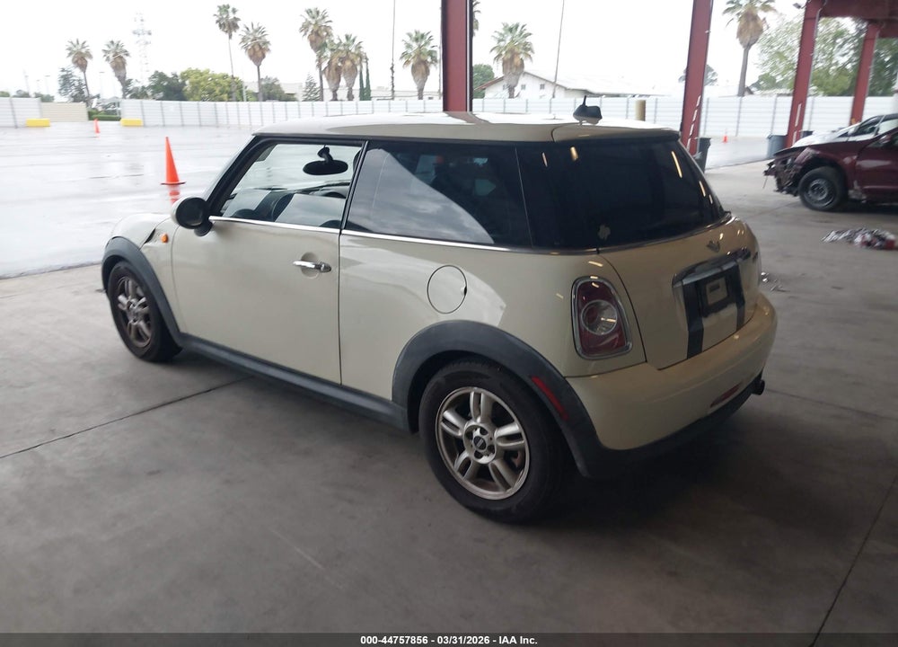 2012 MINI COOPER VIN: WMWSU3C56CT256990