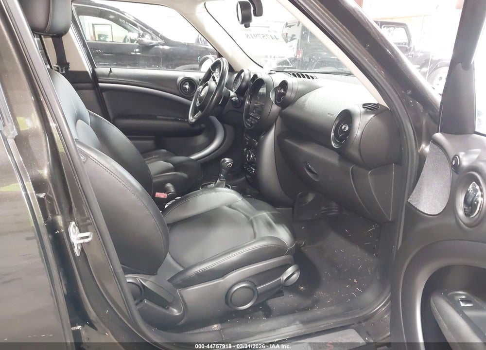 2015 MINI COUNTRYMAN COOPER S VIN: WMWZC5C5XFWP48180