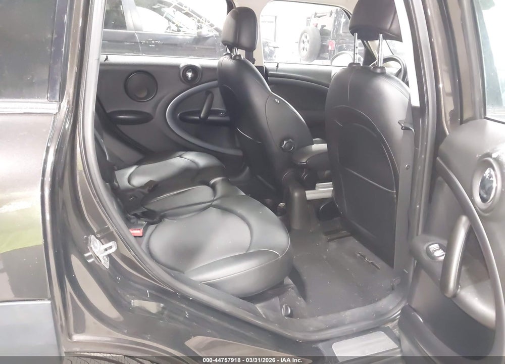 2015 MINI COUNTRYMAN COOPER S VIN: WMWZC5C5XFWP48180