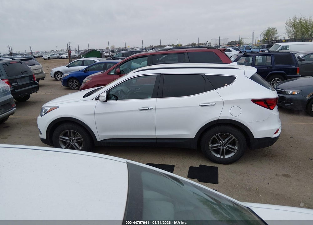 2017 HYUNDAI SANTA FE SPORT 2.4L VIN: 5NMZUDLB1HH007504