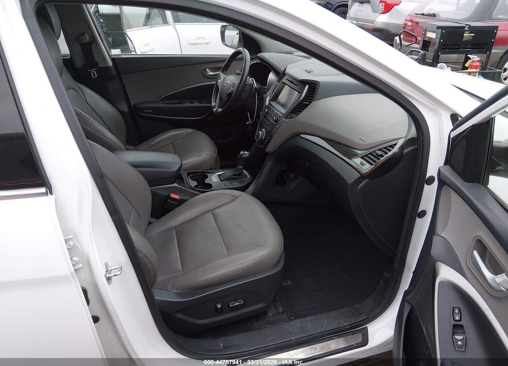 2017 HYUNDAI SANTA FE SPORT 2.4L VIN: 5NMZUDLB1HH007504