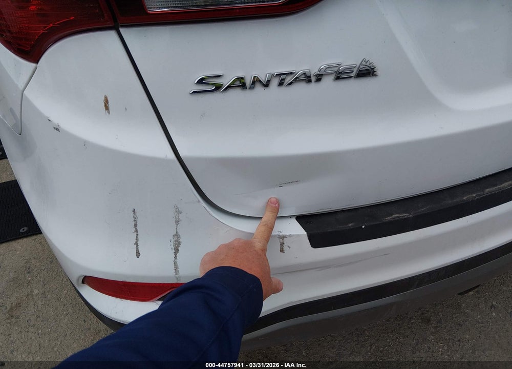 2017 HYUNDAI SANTA FE SPORT 2.4L VIN: 5NMZUDLB1HH007504