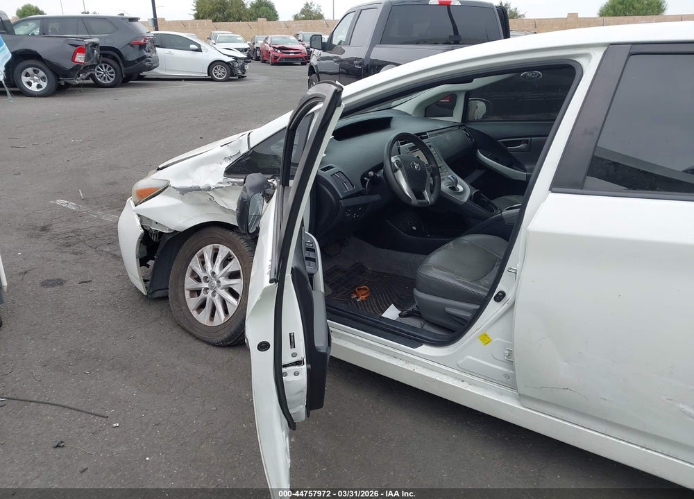 2012 TOYOTA PRIUS PLUG-IN VIN: JTDKN3DP1C3028136