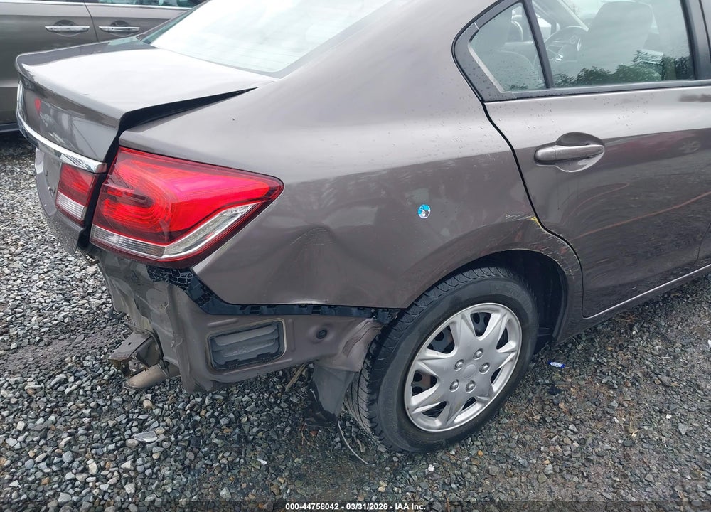 2014 HONDA CIVIC LX VIN: 2HGFB2F57EH533096