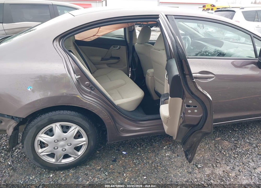 2014 HONDA CIVIC LX VIN: 2HGFB2F57EH533096