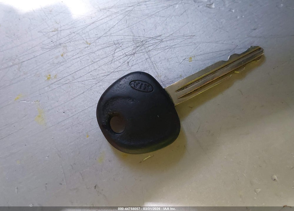 2011 KIA SOUL VIN: KNDJT2A12B7346835