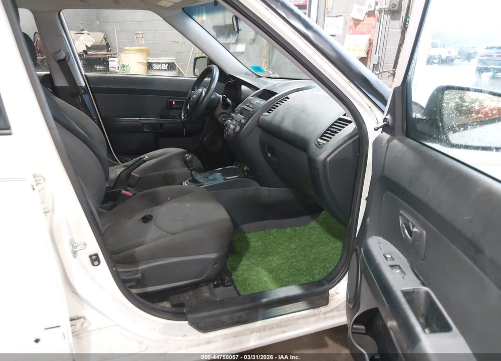 2011 KIA SOUL VIN: KNDJT2A12B7346835