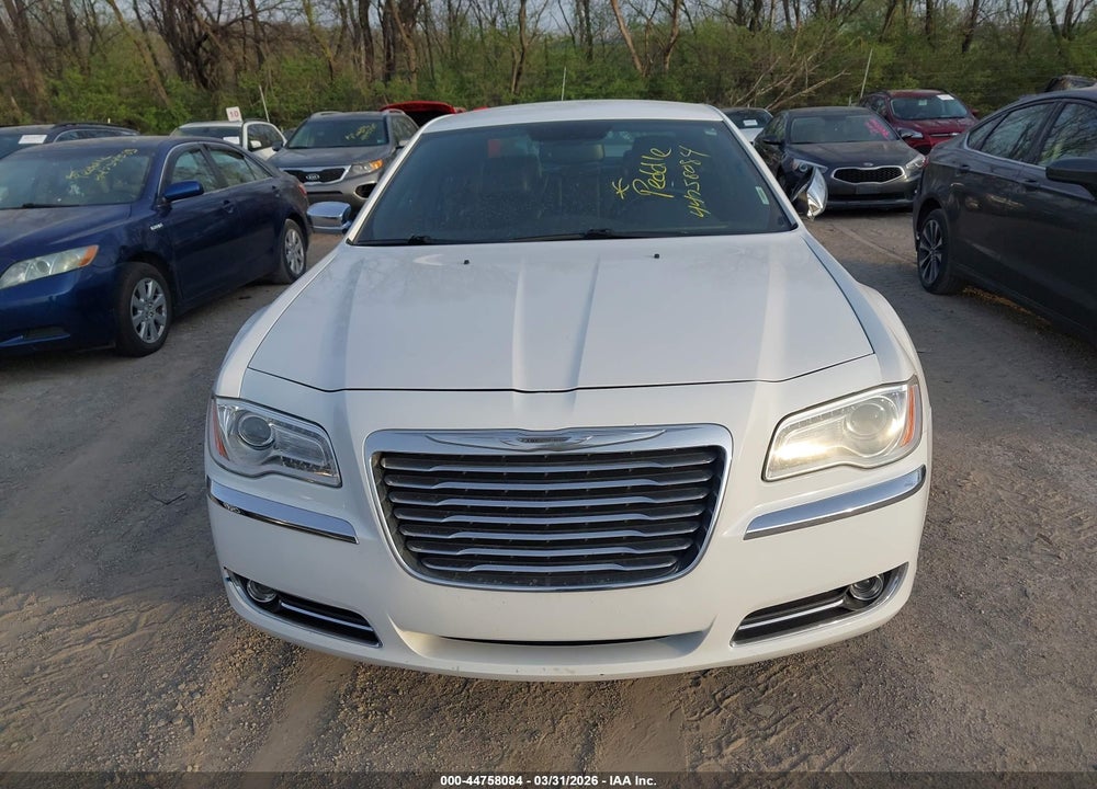 2011 CHRYSLER 300 LIMITED VIN: 2C3CA5CG8BH525326