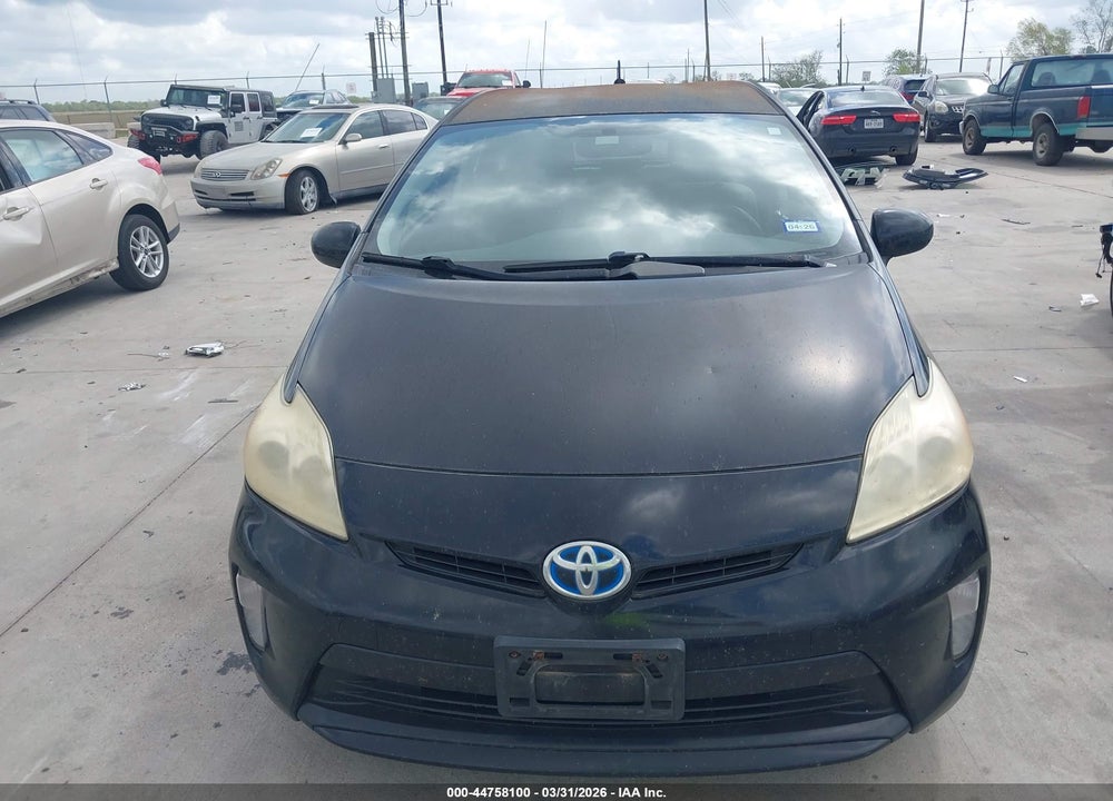 2014 TOYOTA PRIUS THREE VIN: JTDKN3DU2E1750445